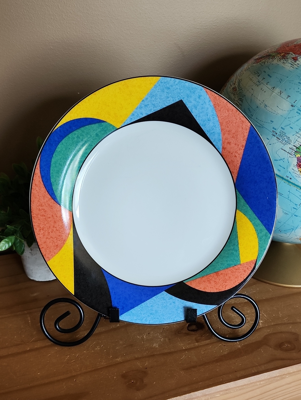 PABLO  By Imhesion Colorful Geometric Accent Dinner Plate